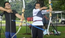 Wow! Pak Jokowi Ikut Kejuaraan Panahan Tingkat Nasional - JPNN.com