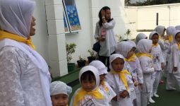 Lewat Tabungan ini, Anak-anak Bisa Daftar Haji Loh - JPNN.com