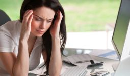 Wanita dengan Jam Kerja Panjang Lebih Rentan Depresi? - JPNN.com