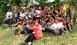 Risma Blusukan di Papua Barat demi Semangati Jago PDIP - JPNN.com