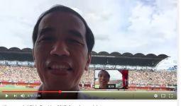 Merek HP Pak Jokowi Apa ya? - JPNN.com