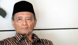 Syafii Maarif Mengayuh Sepeda, Sehatlah Buya! - JPNN.com