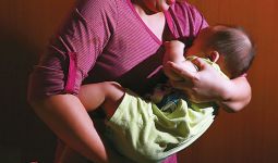 Bayi yang Dilahirkan Wanita Menikah Sejenis Itu kini... - JPNN.com