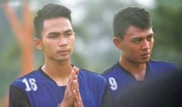 Bek Muda Arema FC Siap Matikan Pergerakan Bachdim-Comvalius - JPNN.com