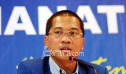 Viral, Sesajen di Gunung Semeru Dibuang, Ketua Komisi VIII DPR Bereaksi, Simak - JPNN.com