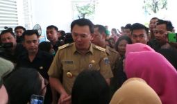 Ahok Temui Warga Sebelum Bersua Habib Rizieq di Sidang - JPNN.com