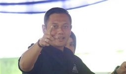 Djarot: Agus Yudhoyono Seorang Kesatria - JPNN.com