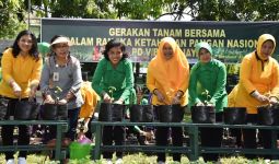 Istri Prajurit TNI Canangkan Gerakan Tanam Bersama - JPNN.com