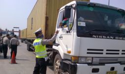 Aturan Pembatasan Operasional Angkutan Barang Mulai Berlaku 31 Agustus 2017 - JPNN.com