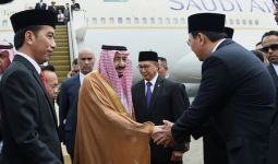 Nah, Habib Novel Tak Rela Ahok Jabat Tangan Raja Salman - JPNN.com