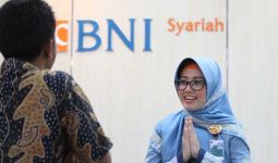 Banyak Lembaga Keuangan Konvensional Beralih ke Syariah - JPNN.com