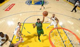 Boston Celtics Bungkam Warriors di Oracle Arena - JPNN.com