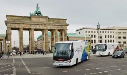 Keren! Bus-Bus Wonderful Indonesia Blusukan di Berlin - JPNN.com
