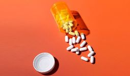 Bahaya Minum Antibiotik Tanpa Resep Dokter - JPNN.com