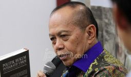 Demokrat Gabung Koalisi Jokowi-Ma'ruf? Syarief Hasan: Kami Sifatnya Menunggu - JPNN.com