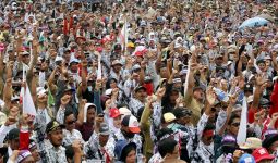 Kapan DPRD se-Indonesia Perjuangkan Nasib Honorer? - JPNN.com