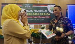 Ipang Wahid Berbagi Jurus Tangkis Hoaks ke Muslimat NU - JPNN.com