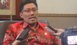 Mengaku Istri Siri, Laporkan Bupati Cirebon ke Polisi - JPNN.com