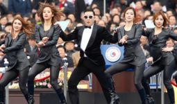 PSY Gandeng Banyak Bintang di Album ke-8 - JPNN.com
