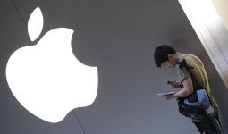 Apple Mulai Berpikir Pindahkan Basis Produksi iPhone ke Luar Cina - JPNN.com