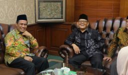 Mentan Ajak Semua Elemen Bergerak Bersama Petani - JPNN.com