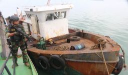 Angkut BBM Selundupan, Tugboat Tanpa Nama Ditangkap - JPNN.com