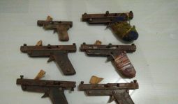 Pistol Teroris Tuban Macet, Pak Danramil Selamat - JPNN.com
