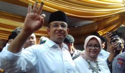 Anies dan Eks Pimpinan KPK Bahas Kasus Pembagian Sembako Jelang Pilkada - JPNN.com