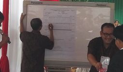 Suara Kedua Paslon Kejar-kejaran di TPS Pak Jokowi - JPNN.com