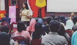 Anindya Putri Ajak Mahasiswa UI Medsos-kan Wonderful Indonesia - JPNN.com