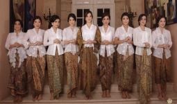 Berpose Ala Kartini, Jessica Iskandar Malah Dibilang Noni Belanda - JPNN.com