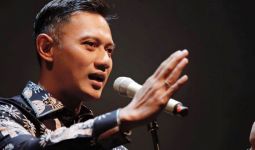 Pengamat: Agus Yudhoyono Tak Akan Diusung Dalam Pilgub Jabar - JPNN.com