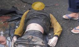Hiii... Ada Mayat dengan Kepala Terbungkus Plastik di Ciliwung - JPNN.com
