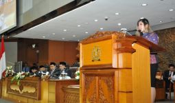 Paripurna DPR Tetapkan Lima Calon Anggota Dewas LPP TVRI - JPNN.com