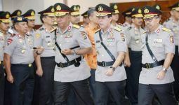 Sinyal sang Jenderal Bakal Melepas Statusnya sebagai Polisi - JPNN.com