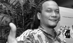Iwa K Ditangkap, Asri Welas Menangis - JPNN.com
