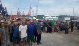 Lagi, PSDKP Tangkap 4 Kapal Vietnam Ditangkap di Perairan Natuna - JPNN.com