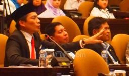 Asri Anas: Berbahaya jika Kursi Anggota DPD RI Dikurangi - JPNN.com