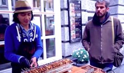 Sate Ayam Bakal Makin Akrab di Lidah Warga Swiss - JPNN.com