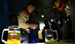 Satpol PP Bakal Tangkap Pegawai yang Makan di Jalan saat Ramadan - JPNN.com