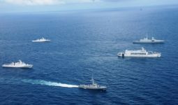 Pastikan Laut Natuna Utara Aman, TNI AL Kerahkan 5 Kapal Perang - JPNN.com