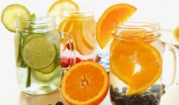 Mulailah Hari dengan Minum Lemon Water, Ini Manfaatnya - JPNN.com
