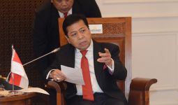 Setnov Bantah Arahkan Fraksi Golkar Setujui Angket KPK - JPNN.com