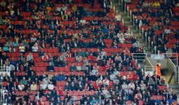 Wenger Cuma Bilang Begini Melihat Ribuan Kursi Kosong di Emirates - JPNN.com