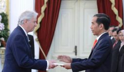 Jokowi Terima Surat Kepercayaan dari Lima Negara Sahabat - JPNN.com