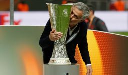 Bawa MU Juara Liga Europa, Mourinho Memang Spesial, Ini Buktinya - JPNN.com