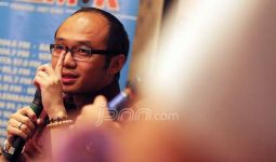 Survei Charta Politika: PDIP Masih Juara, PAN Digusur PSI - JPNN.com
