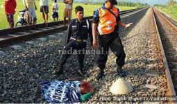 Mau Panen Bawang, Petani Tewas Tersambar Kereta Api - JPNN.com