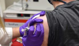 Amerika Serikat Akan Distribusikan Vaksin COVID-19 Buatan Pfizer Bulan Desember - JPNN.com