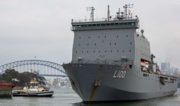 Australia Kerahkan Perahu Militer Untuk Angkut Korban Kebakaran Semak - JPNN.com